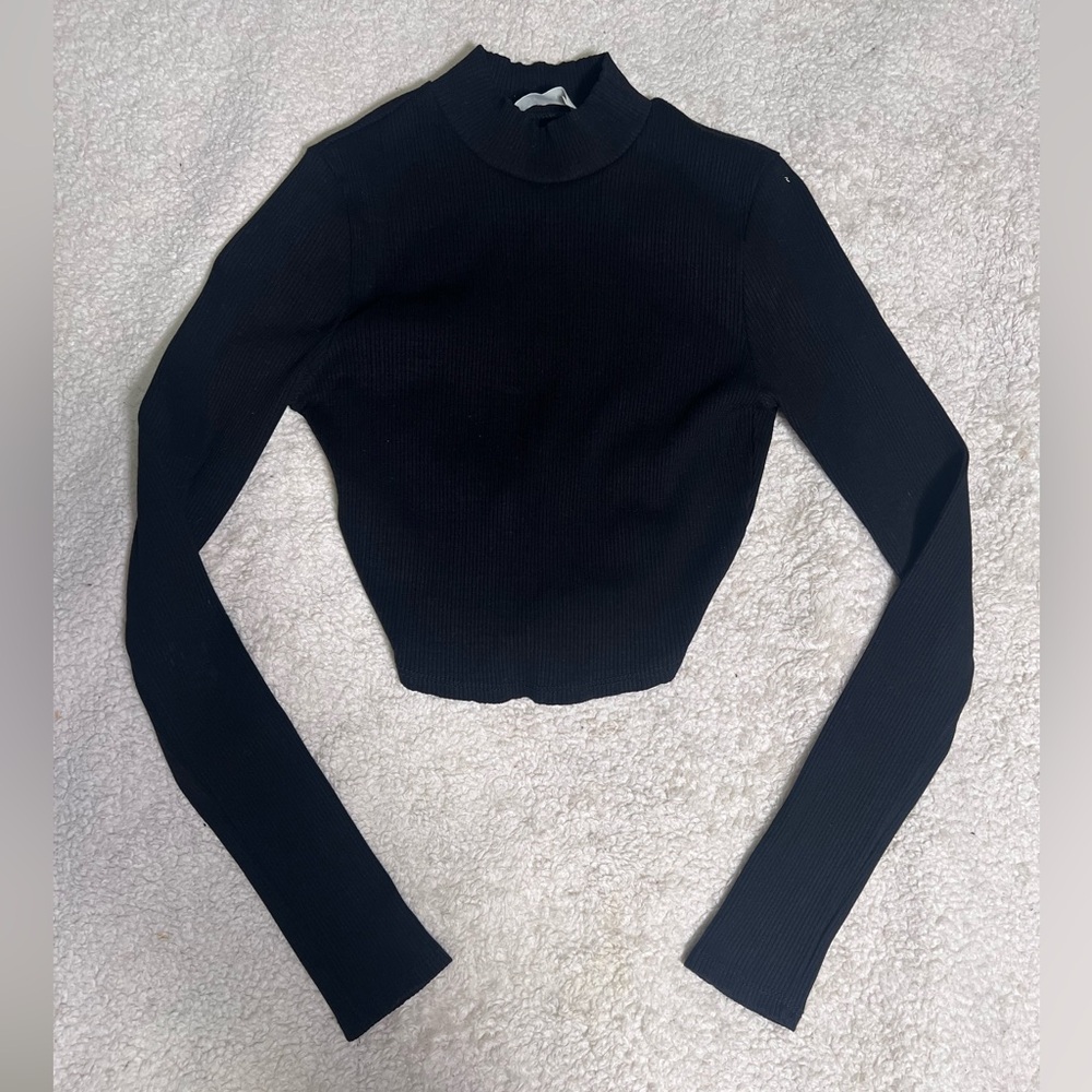 Attirance Open Back Crop Top S